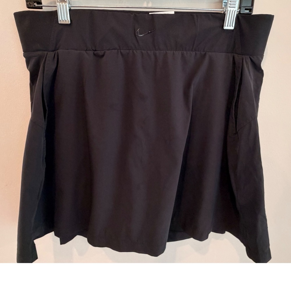 Nike Black Women’s Athletic Skort